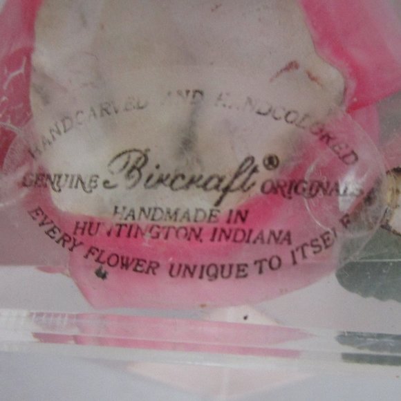 hand crafted rose in leucite cube paperweight - Picture 7 of 7